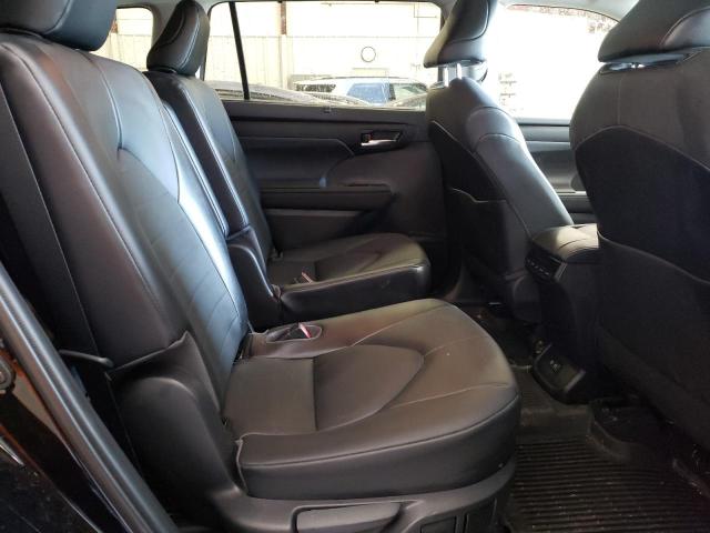 Photo 6 from auction – 2021 TOYOTA HIGHLANDER with VIN 5TDGZRBH5MS100030