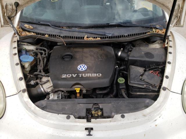 Photo 7 from auction – 2002 VOLKSWAGEN NEW BEETLE with VIN 3VWDD21CX2M405452