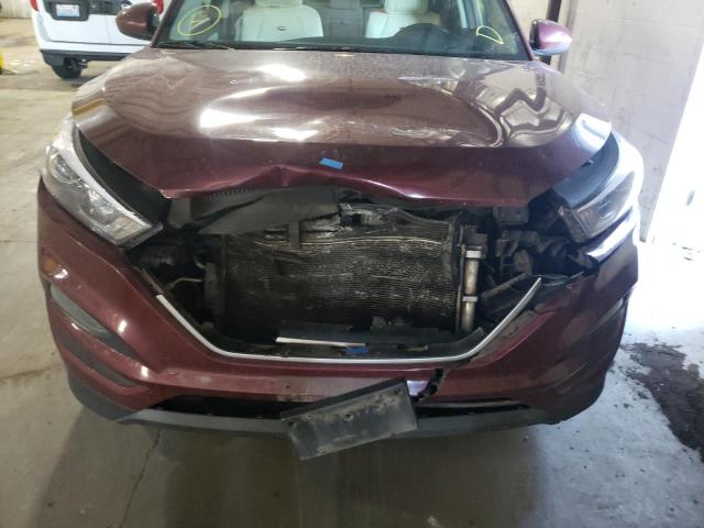 Photo 9 from auction – 2017 HYUNDAI TUCSON LIM with VIN KM8J3CA42HU402200