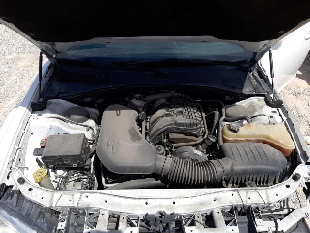 Photo 7 from auction – 2016 CHRYSLER 300 LIMITE with VIN 2C3CCAAG9GH219460