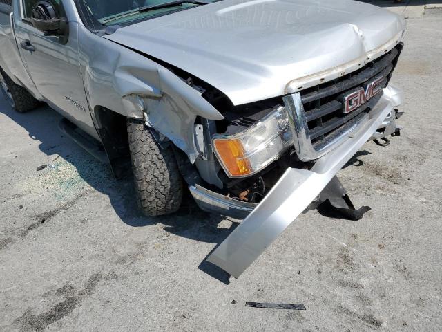 Photo 9 from auction – 2011 GMC SIERRA K15 with VIN 1GTN2TE09BZ364698