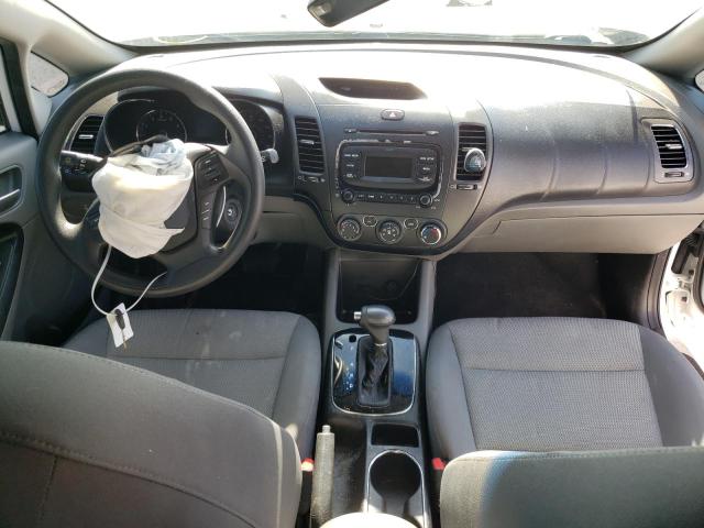 Photo 9 from auction – 2017 KIA FORTE LX with VIN 3KPFK4A78HE057587