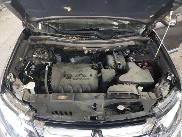 Photo 7 from auction – 2017 MITSUBISHI OUTLANDER with VIN JA4AD3A30HZ068870