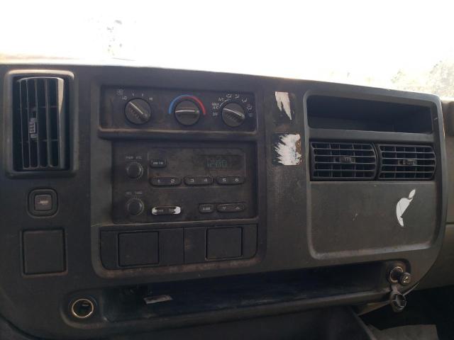 Photo 9 from auction – 2005 CHEVROLET EXPRESS G2 with VIN 1GCGG25VX51108248