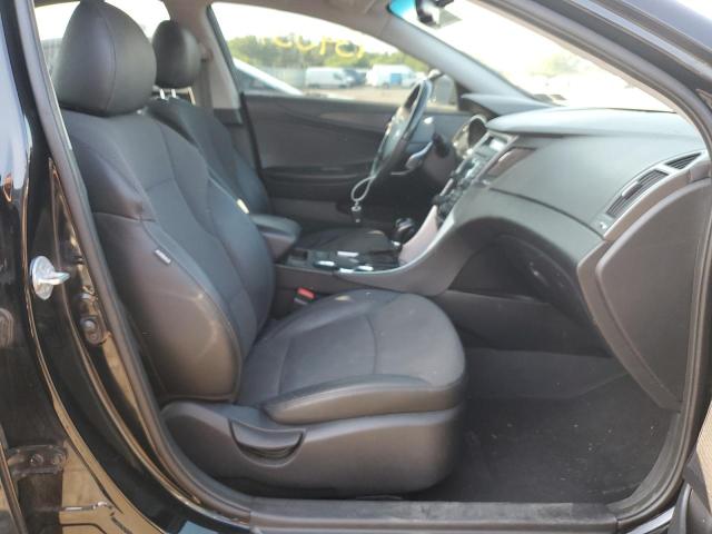 Photo 5 from auction – 2013 HYUNDAI SONATA SE with VIN 5NPEC4AB1DH805499