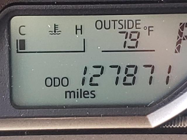 Photo 8 from auction – 2013 TOYOTA RAV4 XLE with VIN 2T3RFREV5DW054894