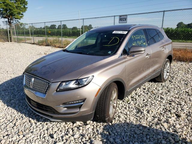 Photo 2 from auction – 2019 LINCOLN MKC SELECT with VIN 5LMCJ2C98KUL18484