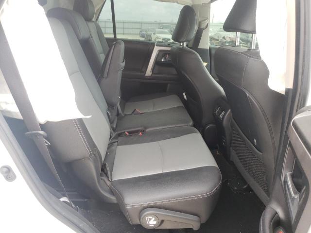 Photo 6 from auction – 2019 TOYOTA 4RUNNER SR with VIN JTEZU5JR1K5207133