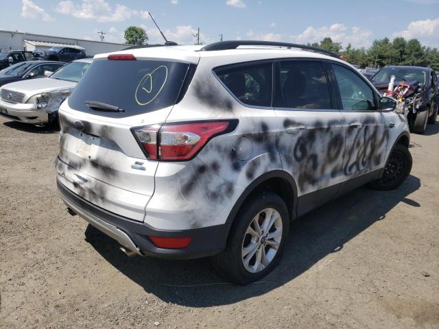 Photo 4 from auction – 2018 FORD ESCAPE SE with VIN 1FMCU9GD1JUB75863
