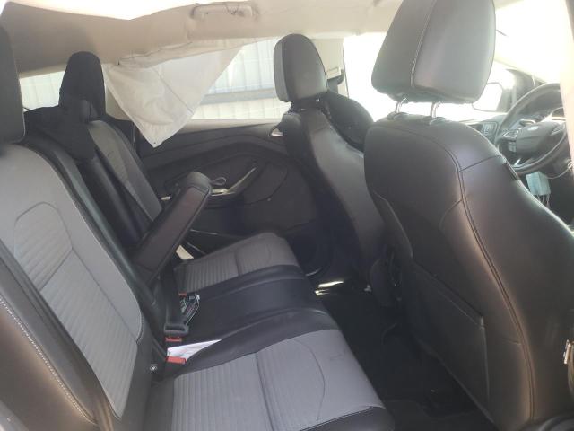 Photo 6 from auction – 2017 FORD ESCAPE SE with VIN 1FMCU9GD9HUD14132