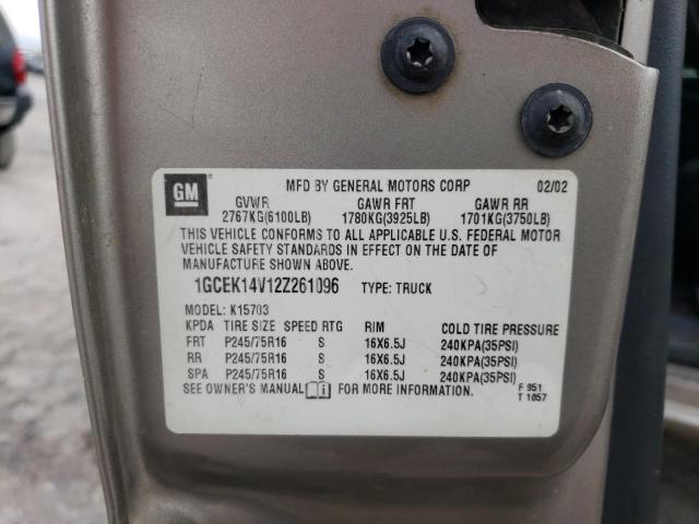 Photo 10 from auction – 2002 CHEVROLET SILVERADO with VIN 1GCEK14V12Z261096