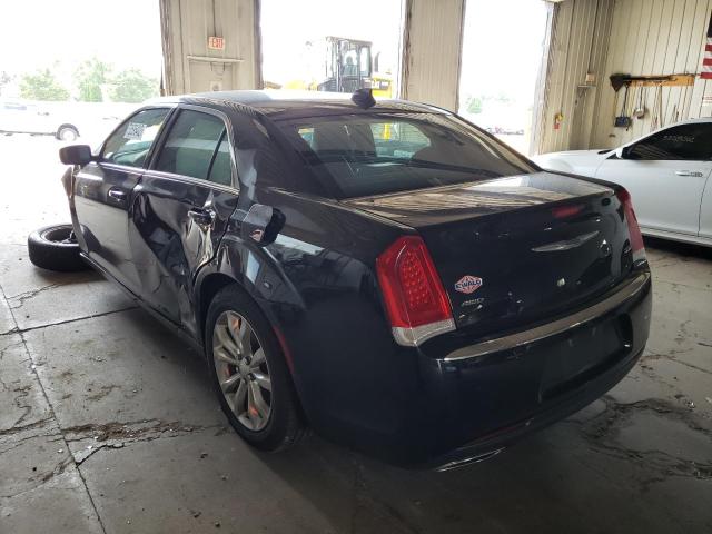 Photo 3 from auction – 2017 CHRYSLER 300 LIMITE with VIN 2C3CCARG4HH604141
