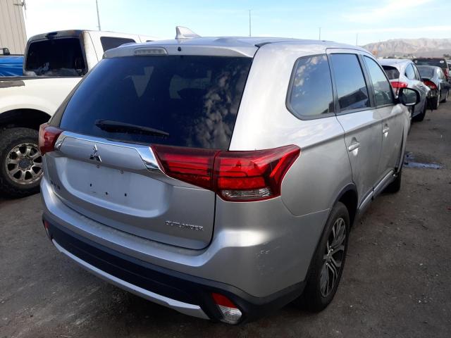 Photo 4 from auction – 2018 MITSUBISHI OUTLANDER with VIN JA4AD2A33JZ062349