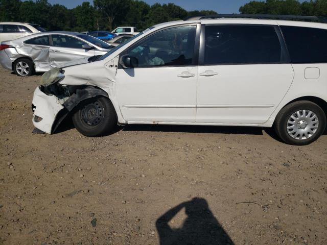 Photo 9 from auction – 2004 TOYOTA SIENNA CE with VIN 5TDZA23CX4S184579