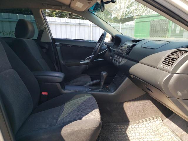 Photo 5 from auction – 2005 TOYOTA CAMRY LE with VIN 4T1BE32K15U089373