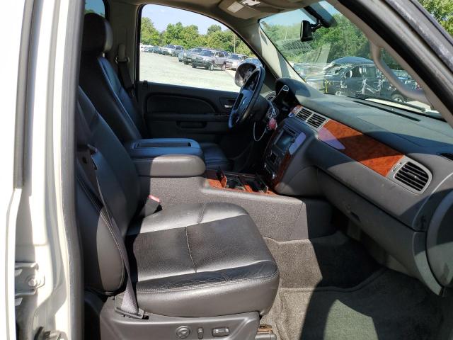 صورة رقم 5 من المزاد - 2011 CHEVROLET TAHOE K150 مع VIN 1GNSKCE04BR395528