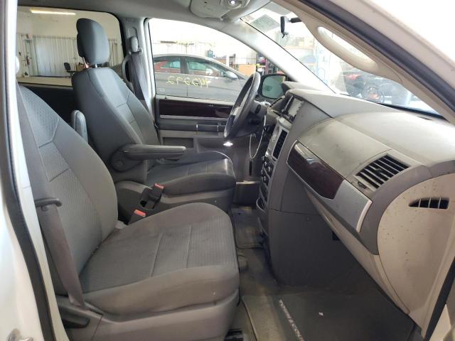 Photo 5 from auction – 2010 CHRYSLER TOWN & COU with VIN 2A4RR5D18AR429059