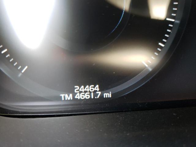 Photo 8 from auction – 2019 VOLVO XC60 T5 with VIN LYV102RK6KB319817