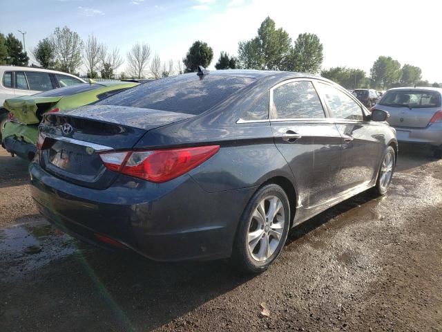 Photo 4 from auction – 2011 HYUNDAI SONATA SE with VIN 5NPEC4AC8BH241842
