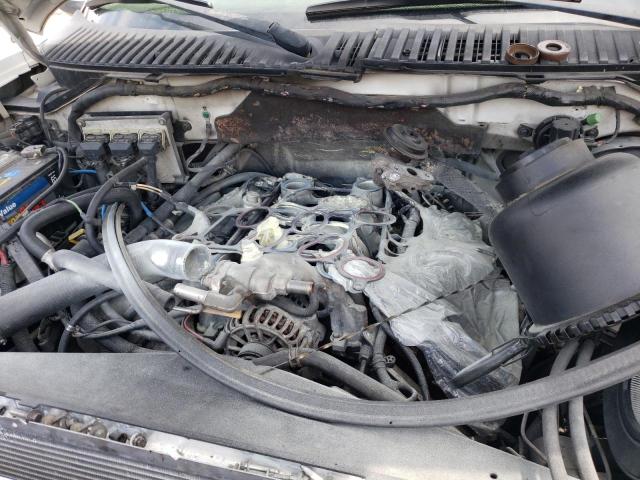 Photo 9 from auction – 2004 LINCOLN NAVIGATOR with VIN 5LMFU28R14LJ27771