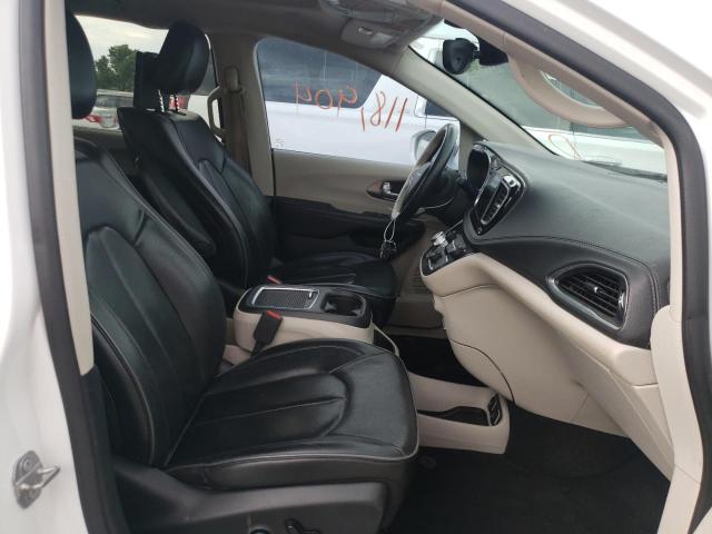 Photo 5 from auction – 2017 CHRYSLER PACIFICA L with VIN 2C4RC1GG1HR753500