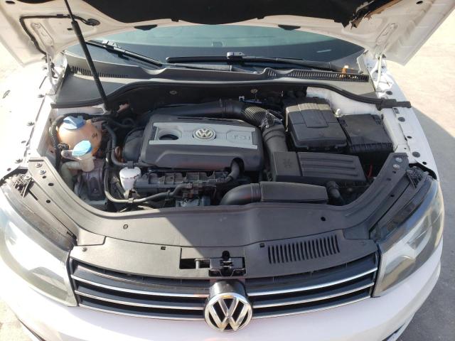 Photo 7 from auction – 2012 VOLKSWAGEN EOS LUX with VIN WVWFW7AH7CV002969