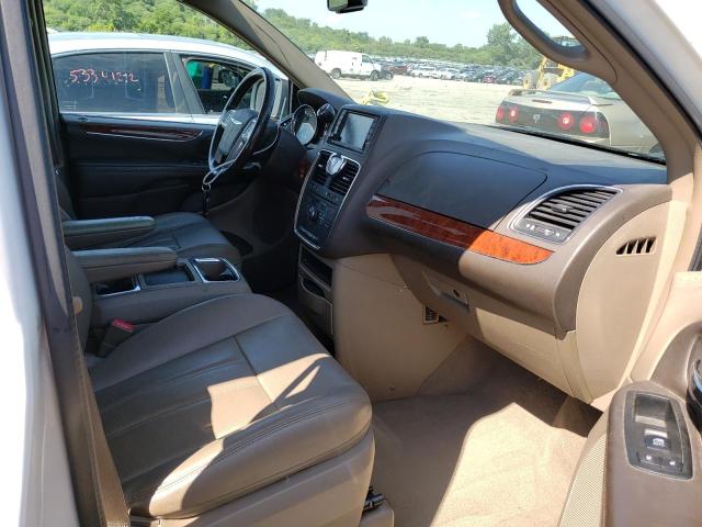 Photo 5 from auction – 2013 CHRYSLER TOWN & COU with VIN 2C4RC1BG6DR774781