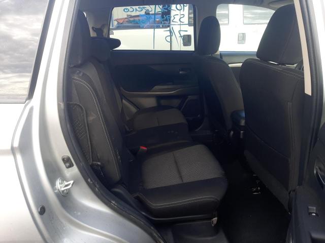 Photo 6 from auction – 2018 MITSUBISHI OUTLANDER with VIN JA4AD2A33JZ062349