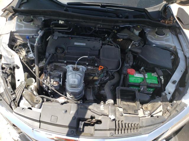 Photo 7 from auction – 2017 HONDA ACCORD with VIN 1HGCR2F35HA117967