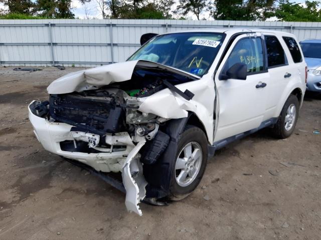 Photo 2 from auction – 2011 FORD ESCAPE XLS with VIN 1FMCU9C73BKB43705