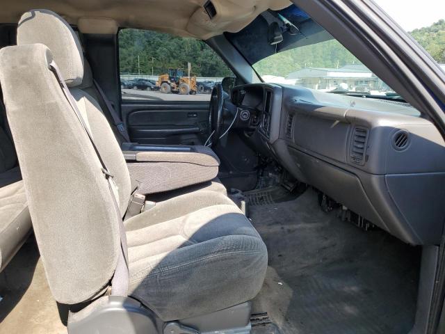 Photo 5 from auction – 2004 CHEVROLET SILVERADO with VIN 2GCEK19T441107694