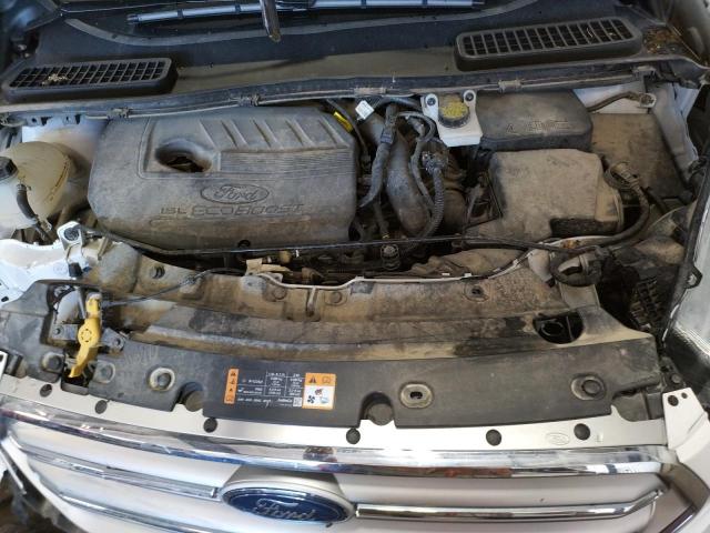 Photo 7 from auction – 2017 FORD ESCAPE SE with VIN 1FMCU9GD3HUE96278