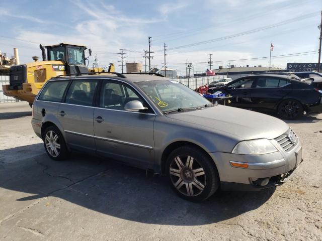 VOLKSWAGEN PASSAT 2005 with VIN WVWYU63B05E013865 - Photo from auction