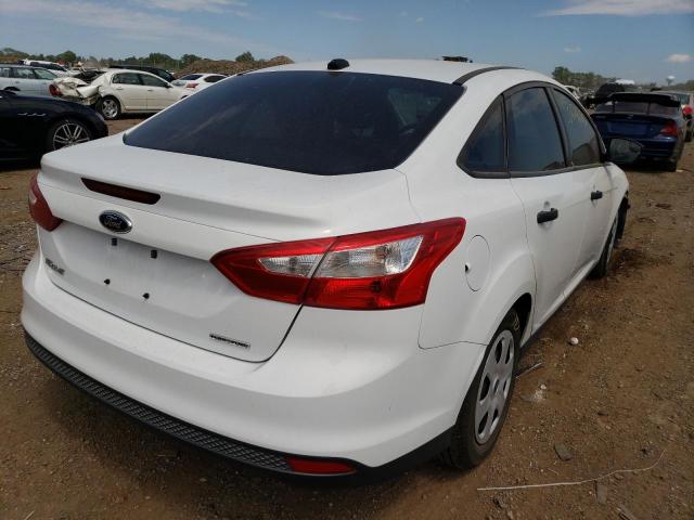 Photo 4 from auction – 2014 FORD FOCUS S with VIN 1FADP3E21EL252652