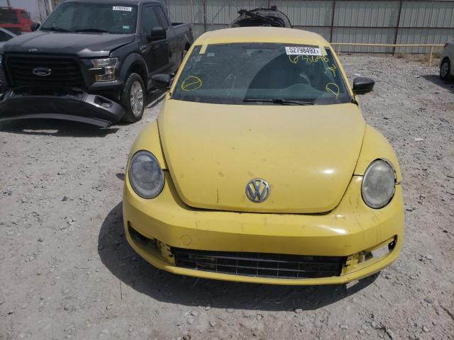 Photo 9 from auction – 2015 VOLKSWAGEN BEETLE 1.8 with VIN 3VWF17AT4FM631698