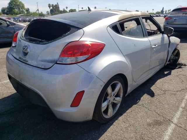 Photo 4 from auction – 2014 HYUNDAI VELOSTER with VIN KMHTC6ADXEU211520