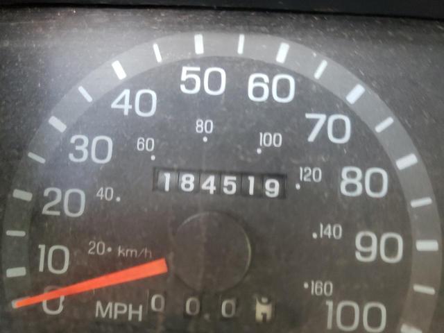 Photo 8 from auction – 2002 FORD ECONO 350 with VIN 1FBNE31L12HA62873