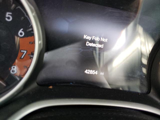 Photo 8 from auction – 2019 JEEP COMPASS LI with VIN 3C4NJDCB0KT679328