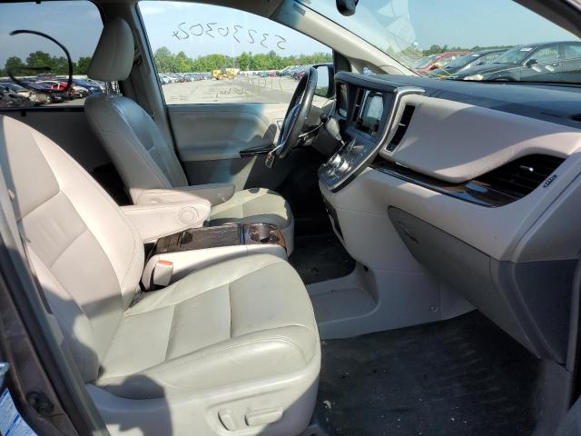 Photo 5 from auction – 2016 TOYOTA SIENNA XLE with VIN 5TDDK3DC2GS135604