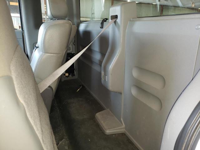 Photo 6 from auction – 2005 FORD F150 with VIN 1FTRF12W55NA97400