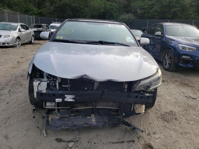 Photo 9 from auction – 2014 TOYOTA SCION TC with VIN JTKJF5C71E3068749