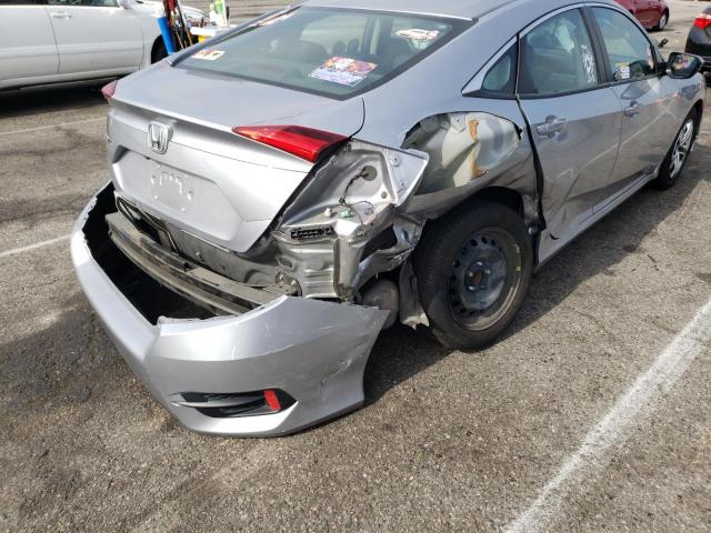 Photo 9 from auction – 2018 HONDA CIVIC LX with VIN 19XFC2F5XJE200196