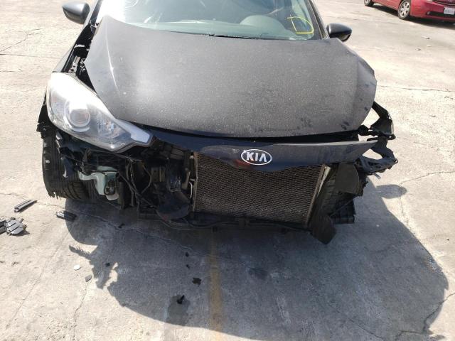 Photo 9 from auction – 2015 KIA FORTE LX with VIN KNAFK4A67F5410284