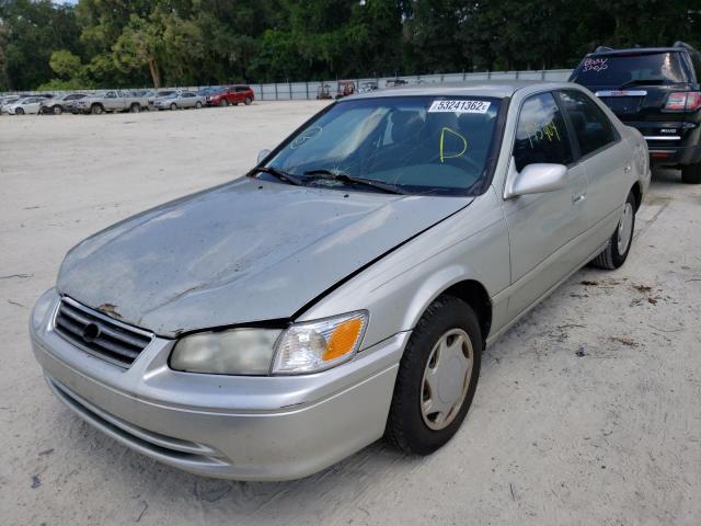 Photo 2 from auction – 2000 TOYOTA CAMRY CE with VIN 4T1BG22K7YU624070