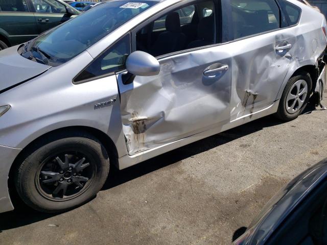 Photo 9 from auction – 2013 TOYOTA PRIUS with VIN JTDKN3DUXD5691619