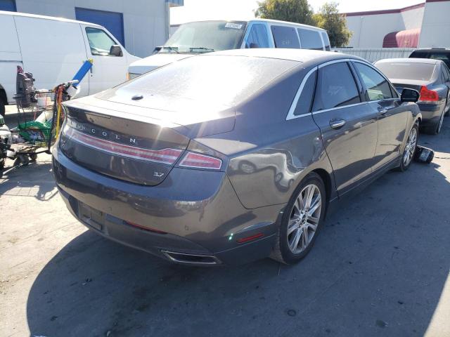 Photo 4 from auction – 2016 LINCOLN MKZ with VIN 3LN6L2GK8GR624851