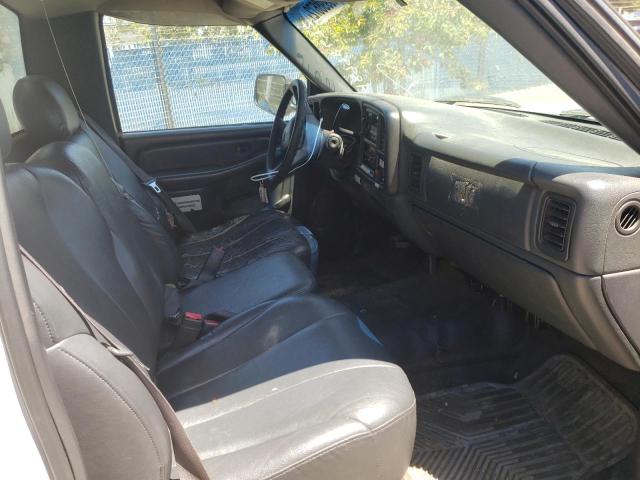 Photo 5 from auction – 2002 CHEVROLET SILVERADO with VIN 1GBHC24U92E181029