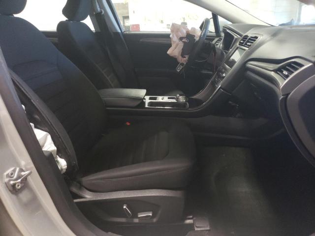 Photo 5 from auction – 2019 FORD FUSION SE with VIN 3FA6P0T90KR259581