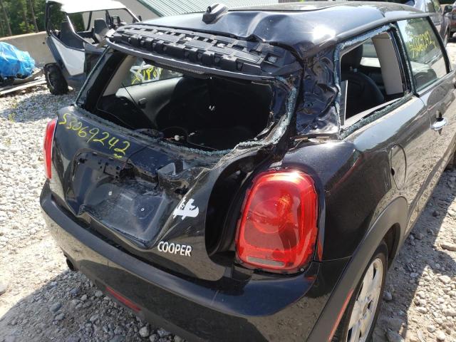 Photo 9 from auction – 2017 MINI COOPER with VIN WMWXP5C53H2D16491