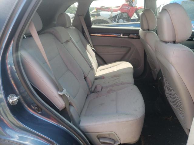 Photo 6 from auction – 2014 KIA SORENTO LX with VIN 5XYKT3A68EG447455